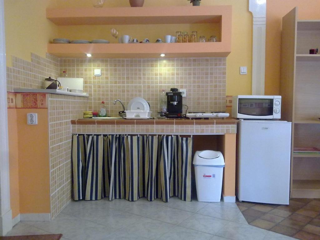 Central Apartman Gyula Habitación foto